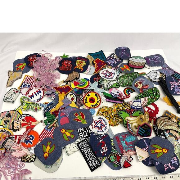 150 PC Assorted Sewing Applique Patches Iron on Sew On NEW Mixed Sequin Crafting - Picture 1 of 16